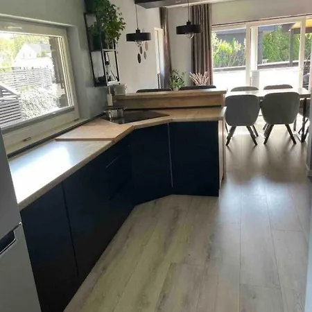 Apartment Family House 1000 M From Sea And 3 Min From Golf