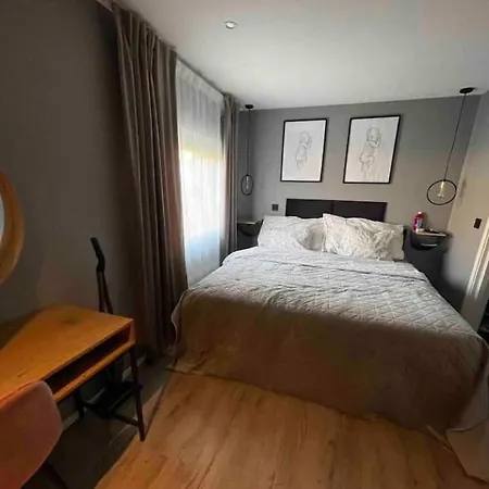 Family House 1000 M From Sea And 3 Min From Golf Appartement