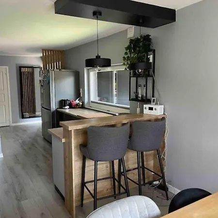 Family House 1000 M From Sea And 3 Min From Golf *